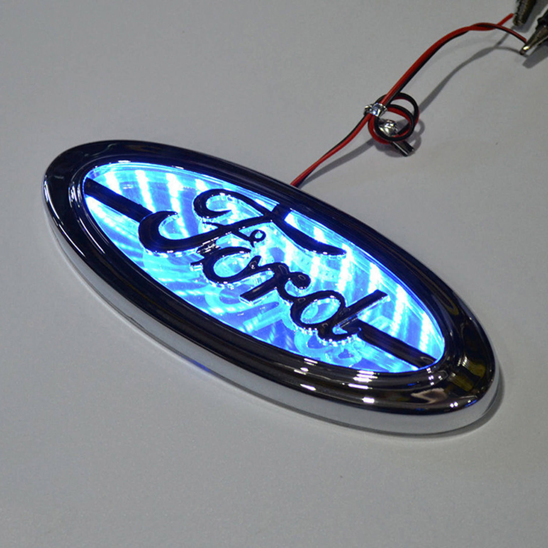 3D LED Ford Emblem Illuminated Light with White Blue Red Colors Tailgate Emblem Fit for Focus Mondeo Kuga - Image 7
