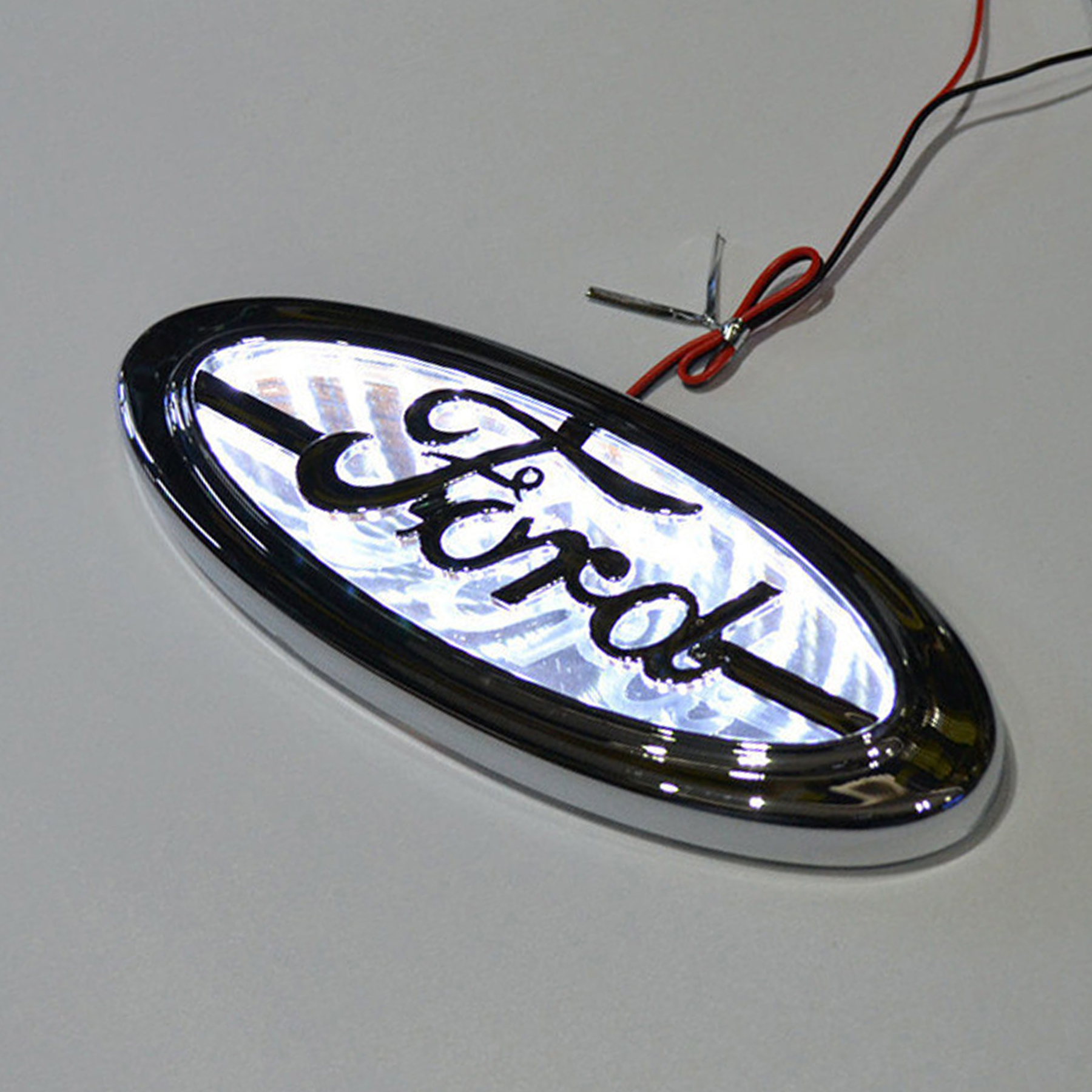 3D LED Ford Emblem Illuminated Light with White Blue Red Colors Tailgate Emblem Fit for Focus Mondeo Kuga - Image 6